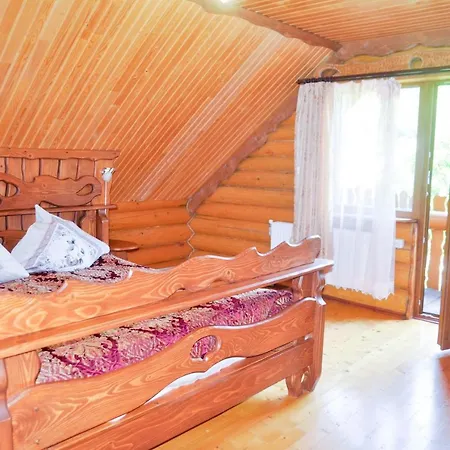 котедж курортний Zhdeniievo