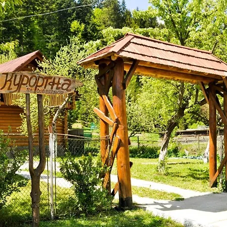 котедж курортний * Zhdeniievo